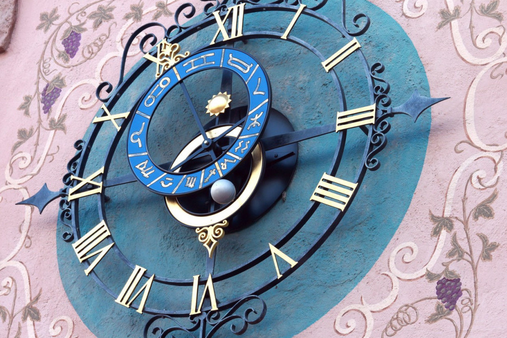 Dnevni horoskop za četvrtak 2. februar: Vage ne treba da očekuju previše razumevanja, Rakovi - pažljivo analizirajte voljenu osobu