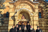 Patrijarh Porfirije posetio manastir Novu Gračanicu u Libertvilu