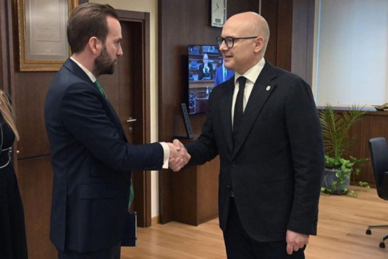 Ministar Vučević primio novog direktora fondacije Konrad Adenauer