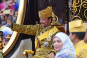 Sultan od Bruneja je oženio novinarku, a onda je ostavio bez ičega: Rodila mu je dvoje dece koje joj je zabranio da viđa, a ovako danas živi