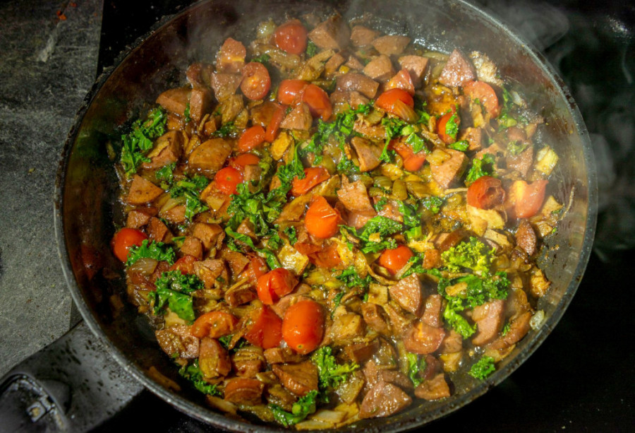 Šta svaki horoskopski znak voli da pojede: Za Bika roštilj, suši za Blizance, a ko bi sve dao za porciju toplog gulaša