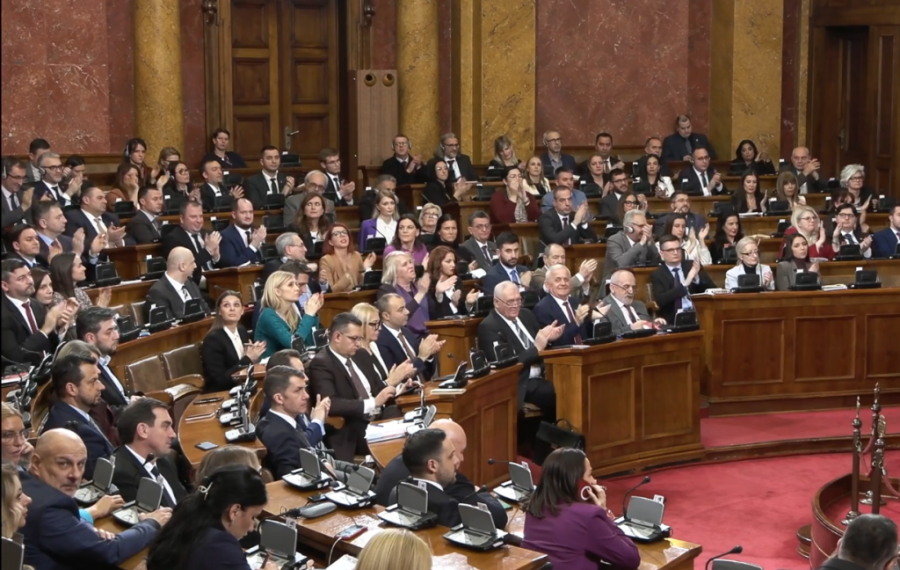 Skupština danas nastavlja raspravu o bezbednosnoj situaciji nakon masovnih ubistava u Beogradu