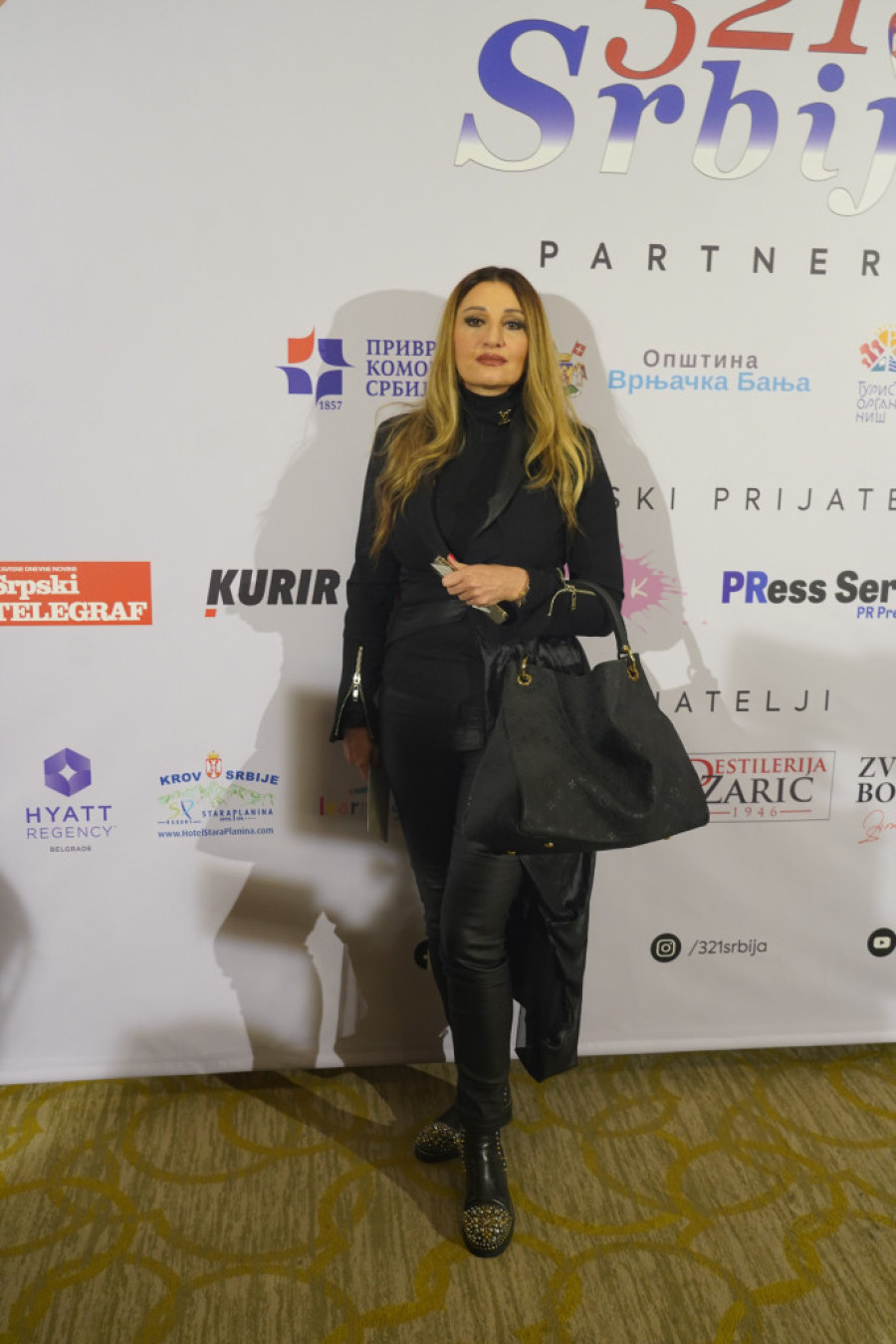 Mira Škorić zatekla verenika u krevetu s muškarcem: "Toliko sam bila ponižena, ne znam kako da se nosim s tim!"