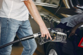Lepe vesti: Nova cena goriva obradovaće neke vozače