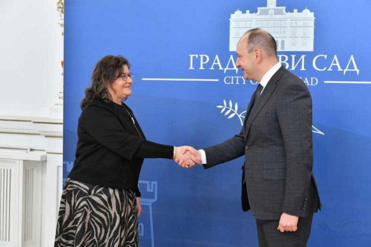 Đurić ugostio ambasadorku Rumunije: Naše dve zemlje povezuje zajedničko istorijsko nasleđe