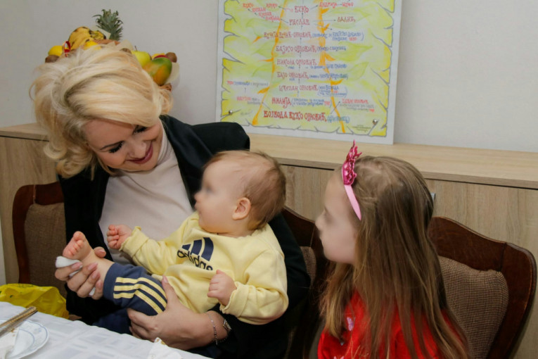 Ministarka Kisić objavila sjajnu vest: Srbija je jedina zemlja u regionu gde raste broj novorođenčadi