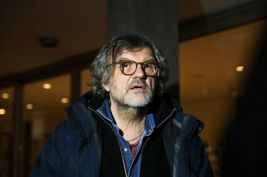 Emir Kusturica primljen u bolnicu, čeka operaciju! Slavni reditelj otkrio kako se povredio: Jauknuo sam od bola!