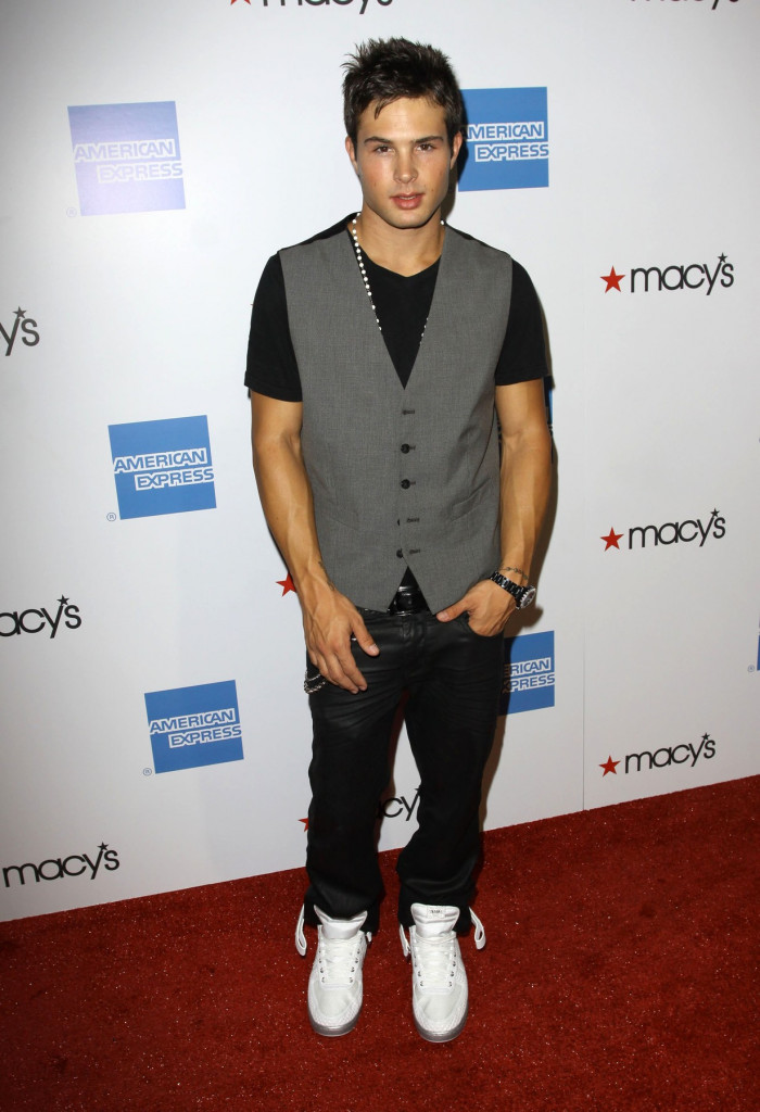 Preminuo glumac Kodi Longo, zvezda popularne serije: Policija pronašla telo u spavaćoj sobi