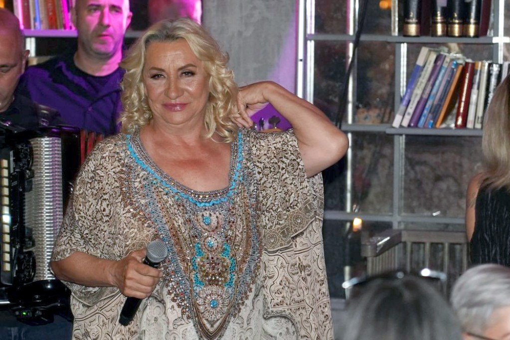 Vesni Zmijanac se slošilo, morala da otkaže koncert: Mogla bih da budem u bolnici