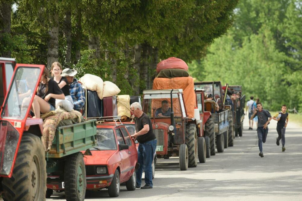 Domaće serije koje ćemo gledati do kraja godine: Stari junaci iz uspešnih sezona i sasvim nove priče (FOTO/VIDEO)