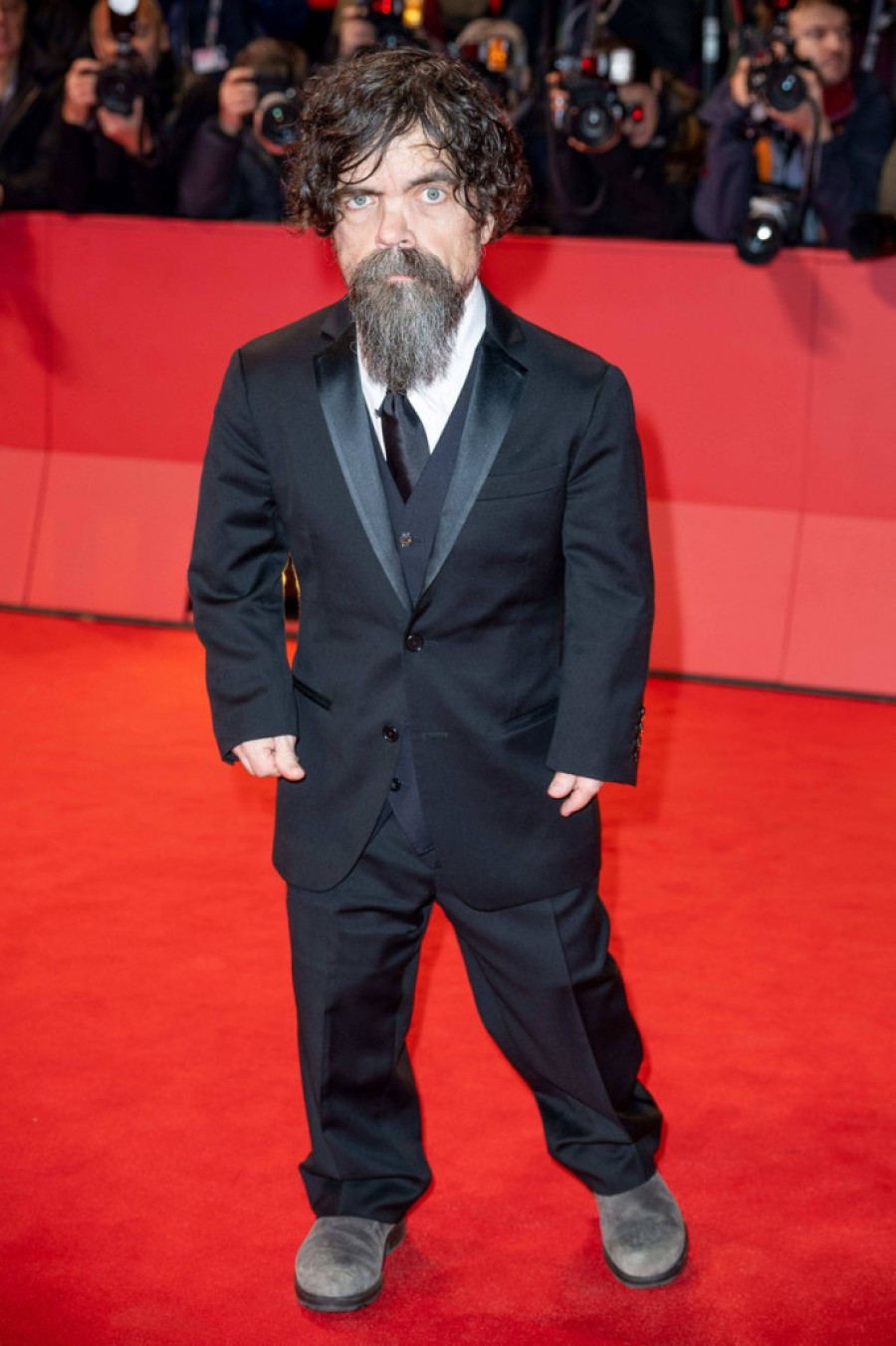 Šokantna transformacija zvezde "Igre prestola": Pogledajte kako Piter Dinklidž izgleda u novom filmu (FOTO)