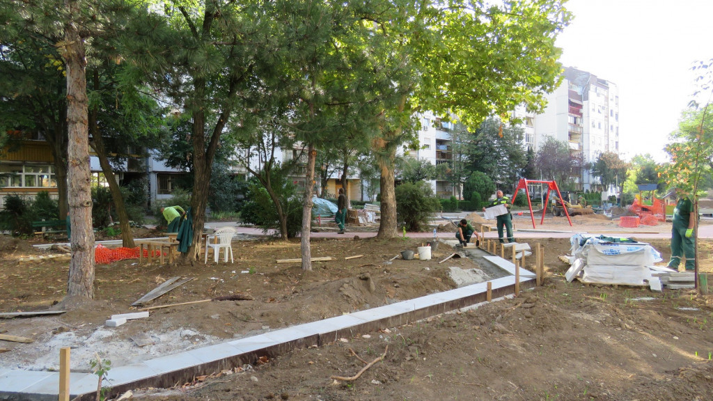 Stanari Bloka 70 na ovo čekaju više od pola veka: Radovi na šetalištu "Lazaro Kardenas" teku predviđenom dinamikom - novo ruho do kraja maja