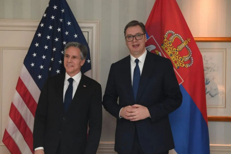 Predsednik Vučić se sastao sa Entonijem Blinkenom (FOTO)