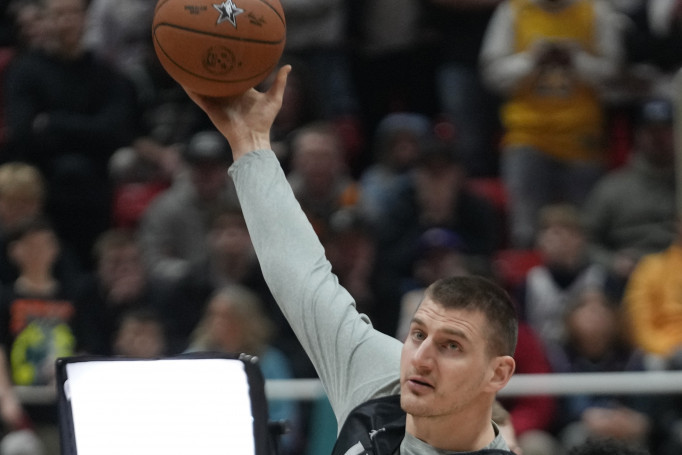 Jokić bez dlake na jeziku! Naporni su mi mediji i slava, ne treba mi ni mobilni telefon! (VIDEO)