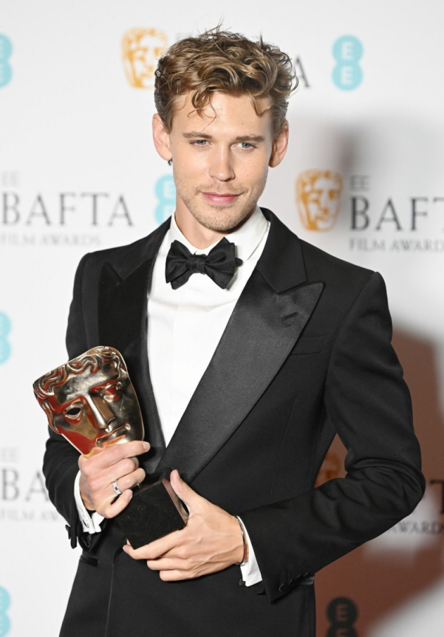 Kraljevski glamur na dodeli BAFTA nagrada: Princeze, holivudske zvezde i „Na zapadu ništa novo“ (FOTO/VIDEO)