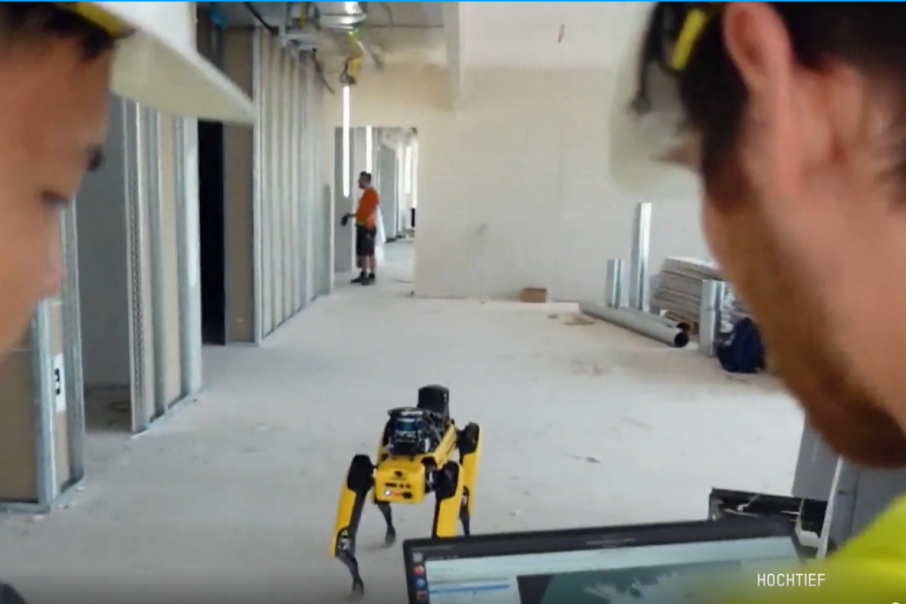 Hoće li oni zameniti srpske radnike u Nemačkoj: Roboti na baušteli