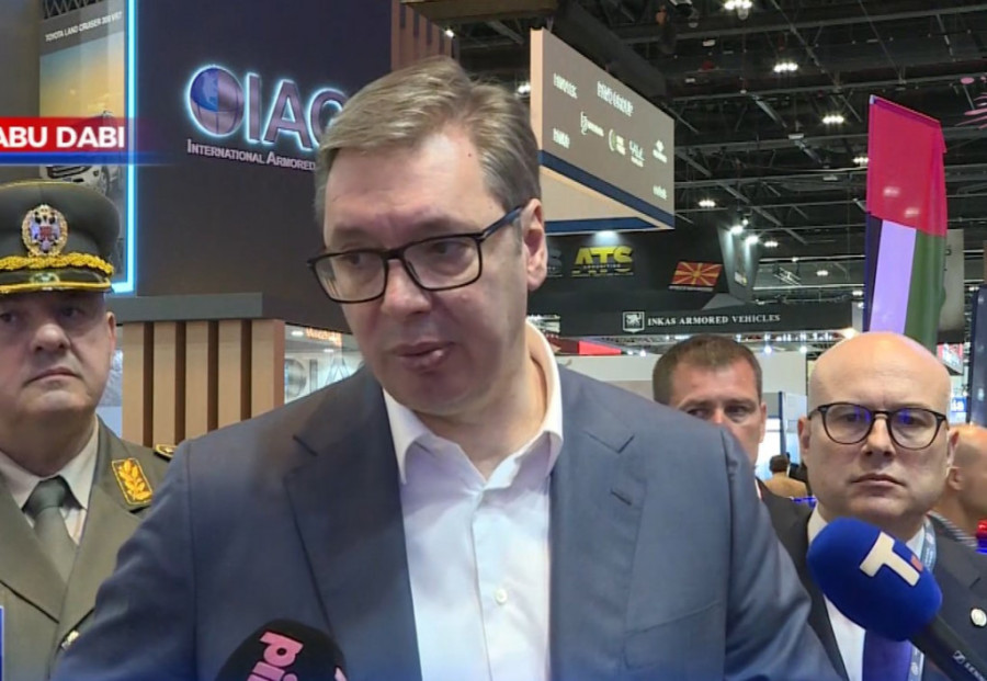 U narednih 48 sati potpisujemo ugovore za dronove samoubice: Vučić se uključio sa sajma u Abu Dabiju