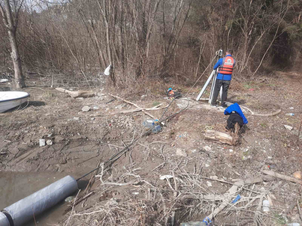 Nakon uklanjanja 10.000 kubika smeća reka Lim sada je duplo sigurnija: Lančanice prave odbranu na dva fronta (FOTO)