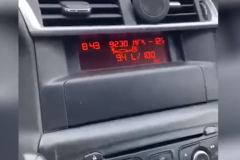 Hakovane ruske radio-stanice? Emitovale signal za vazdušnu opasnost, građani se uspaničili! (VIDEO)