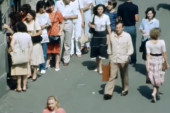 Dame kao "biseri" Beograda, a muškarci gospoda sa šeširima i pantalonama "na crtu": Knez Mihailova nekada je bila modna pista! (VIDEO)