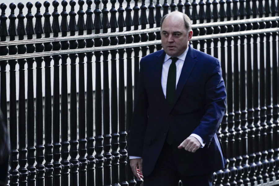 Ko je Grant Šaps, novi ministar odbrane Velike Britanije? Zamerio se Liz Tras, a Džonsonu je morao da se izvinjava zbog „nenamerne" greške