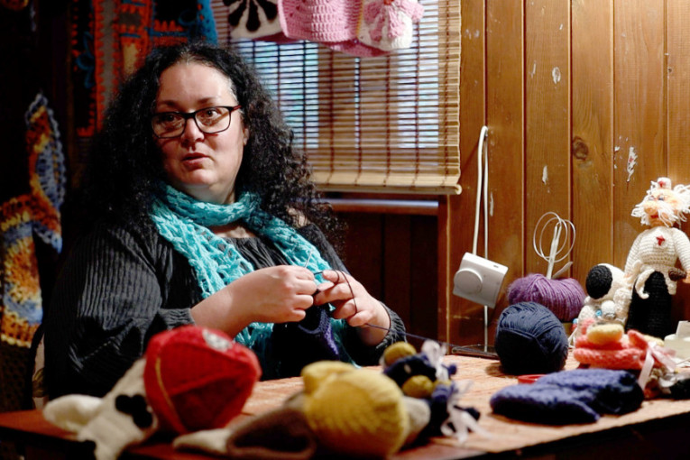 Nakurnjak, sisojastuk i milje za bradavice: Gordana ih štrika sve!