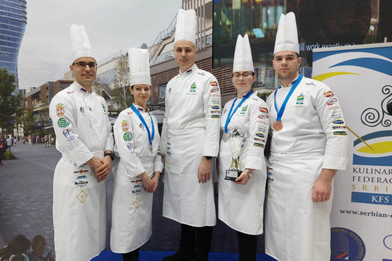 Srpski kuvari osvojili četiri medalje u Riminiju: Bronza za sarmice od kelja sa suvim šljivama i orasima