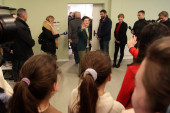 Rasadnik budućih glumaca: Premijerka Brnabić i gradonačelnik Šapić obišli rekonstruisano omladinsko pozorište "Dadov"