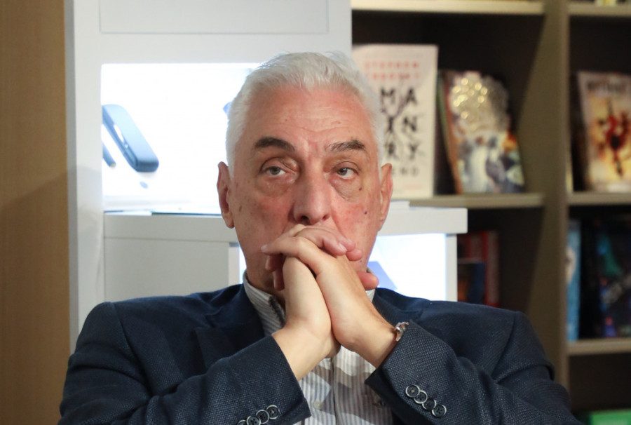 Opet izbegao ročište: Božo Prelević ponovo nije došao na suđenje povodom gnusnih laži o Andreju Vučiću (VIDEO)