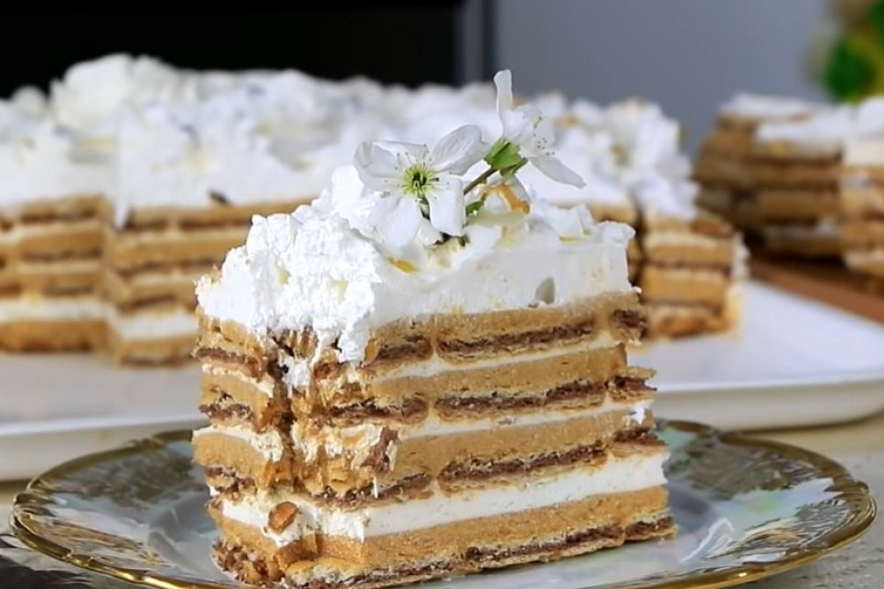 Recept dana: Kapućino kocke sa čokoladnim petit keksom su odlična poslastica za sve ljubitelje kafe