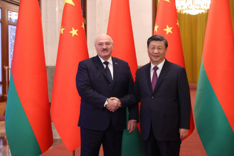 Sastali se Lukašenko i Si: Pozvali na prekid vatre u Ukrajini i predložili početak pregovora (VIDEO)
