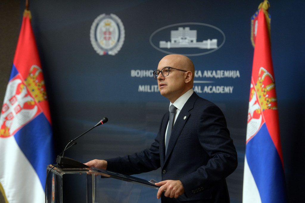 Ministar Vučević prisustvovao ceremoniji povodom Dana Vojnomedicinske akademije