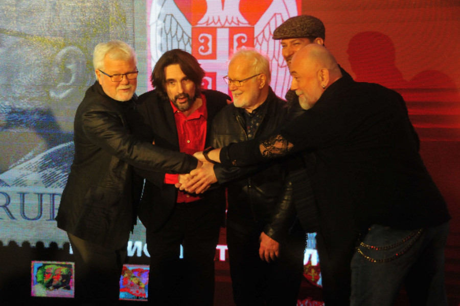 Emocije, sećanja, rokenrol i priča o jednoj porodici: Film „YU grupa - Trenutak sna“ uz ovacije prikazan na FEST-u (FOTO)