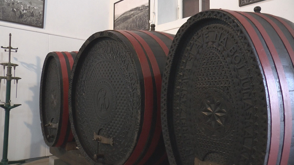 Srbija nije samo zemlja šljive i rakije: Srpskim vinom bili su oduševljeni svi kraljevi prijatelji iz inostranstva (FOTO)