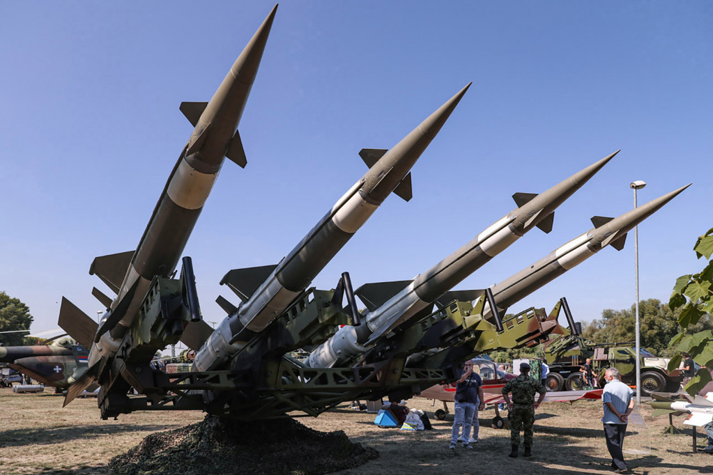 Rusija može da odgovori na američke rakete raspoređene u Evropi! Peskov: Evropa puca po šavovima