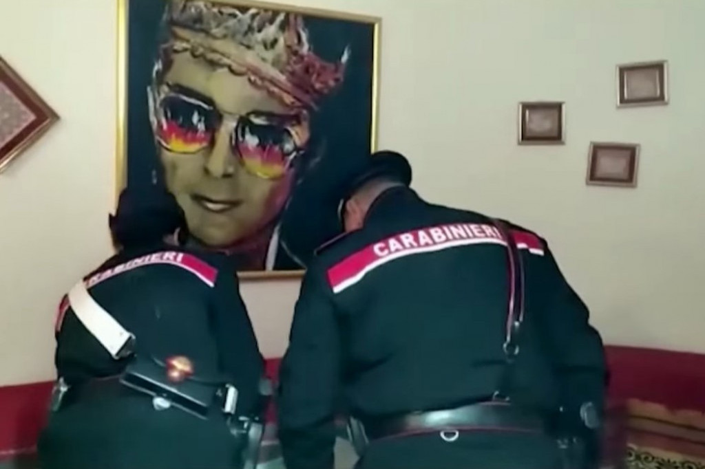 Sahranjen sicilijanski bos: Kovčeg u pratnji policije prevezen preko pola Italije, a ispratilo ga samo sedmoro ljudi (VIDEO/FOTO)