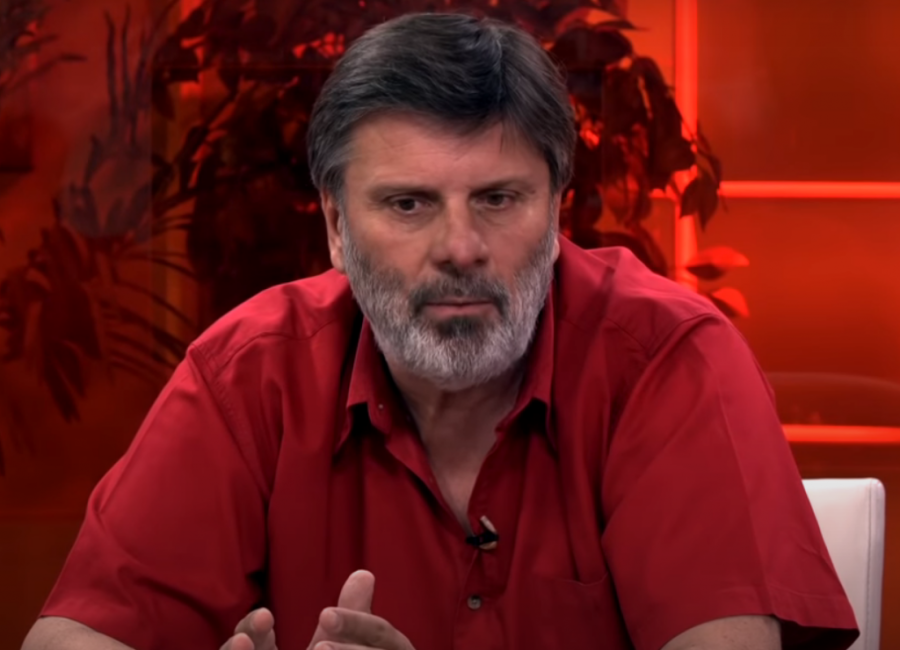 Taksisti "duhovi" operišu kod Beogradske autobuske stanice: Nemaju nikakve oznake, stoje kraj kola i dozivaju putnike