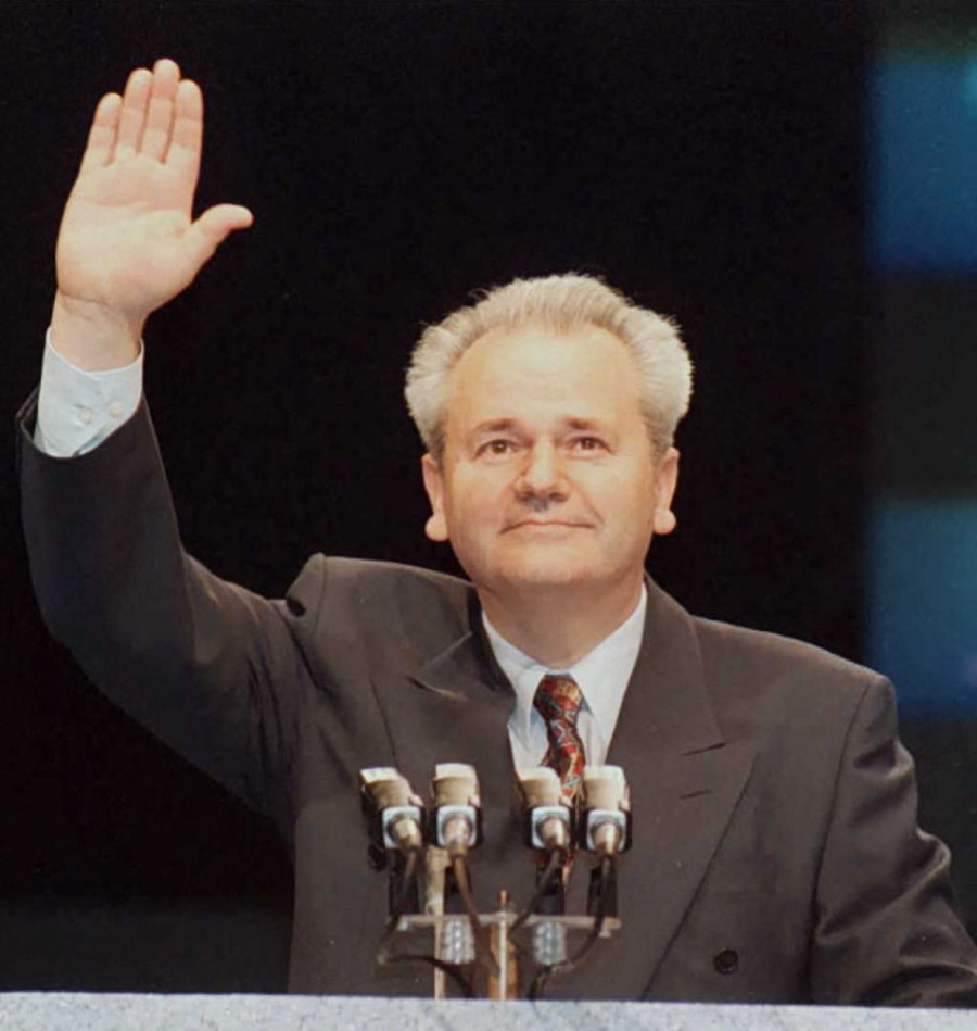 Da li je ovo dokaz da je NATO namerno gađao kinesku ambasadu 1999. godine: Agresori su te večeri hteli da ubiju Slobodana Miloševića?!(FOTO)