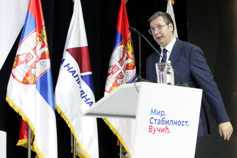 Predsednik Vučić potvrdio: Od sutra krećem u obilazak Srbije, nadam se da ću posetiti svih 25 okruga