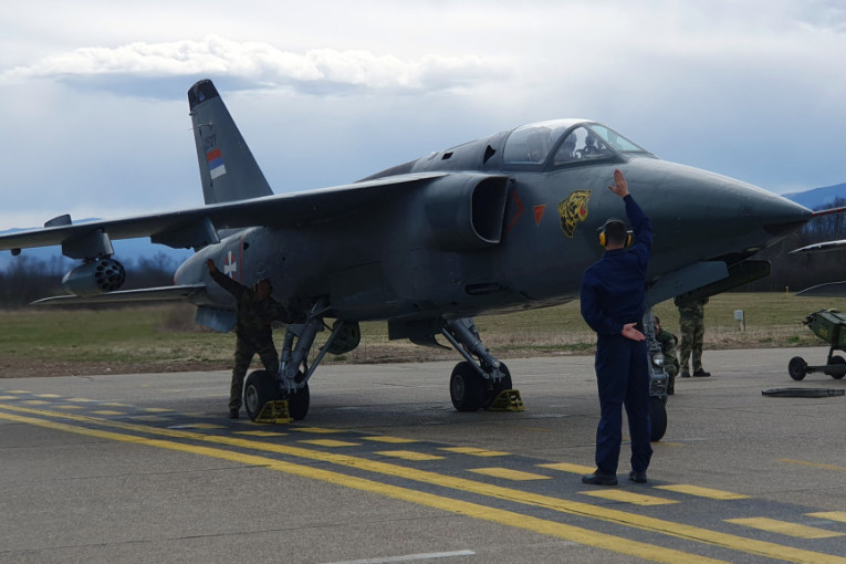U toku intenzivna obuka tehničkog sastava 98. vazduhoplovne brigade na aerodromu "Morava"