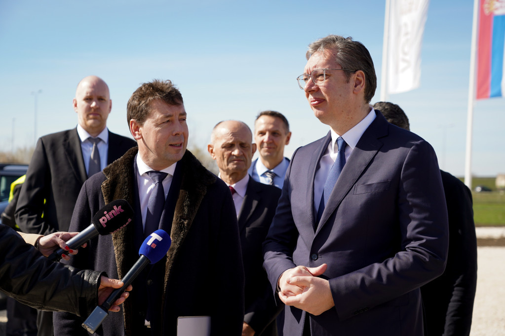 Vučić na otvaranju radova na izgradnji VGP parka: Investicija koja dodatno Srbiju čini konkurentnom u regionu