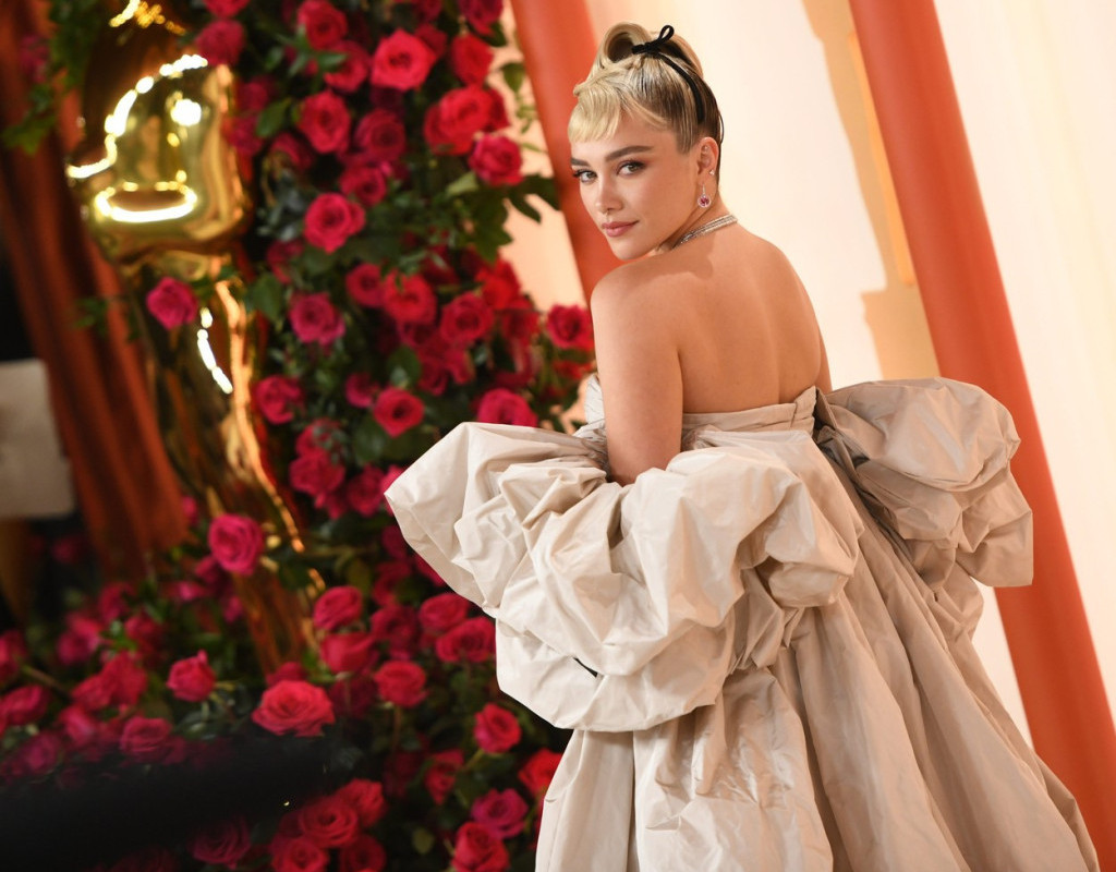 Florens Pju otkrila omiljeni film: "Kad se gledaju, njih dve kao da se proždiru očima" (VIDEO)