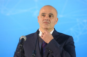 Kovačevski i Džaferi podneli ostavke! Do nedelje nova vlada i predsednik Skupštine