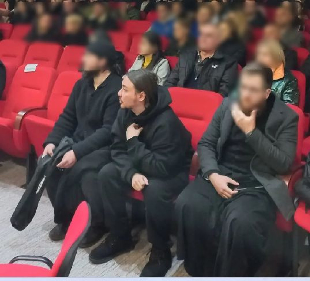 Oglasili se iz manastira Podmaine o duhovnom životu Milana Stankovića: Pevač ne može da obuče mantiju