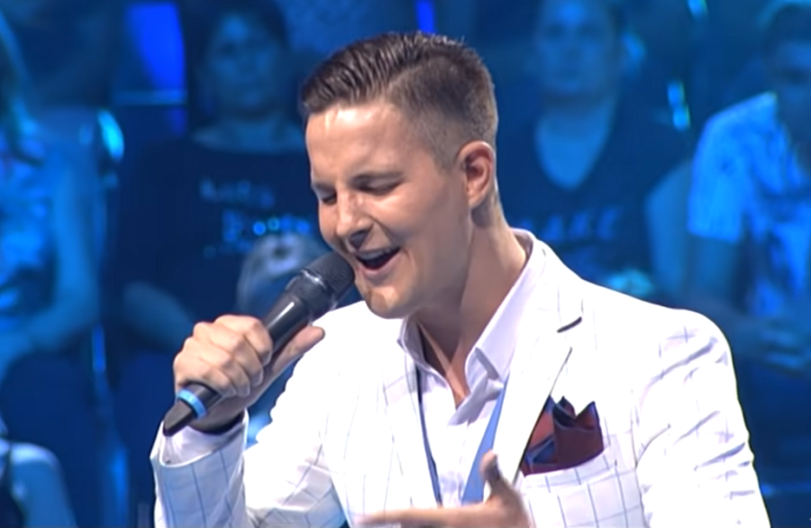 Glumac iz serije "Sablja" zaprosio devojku: Zasijao verenički prsten na romantičnom putovanju