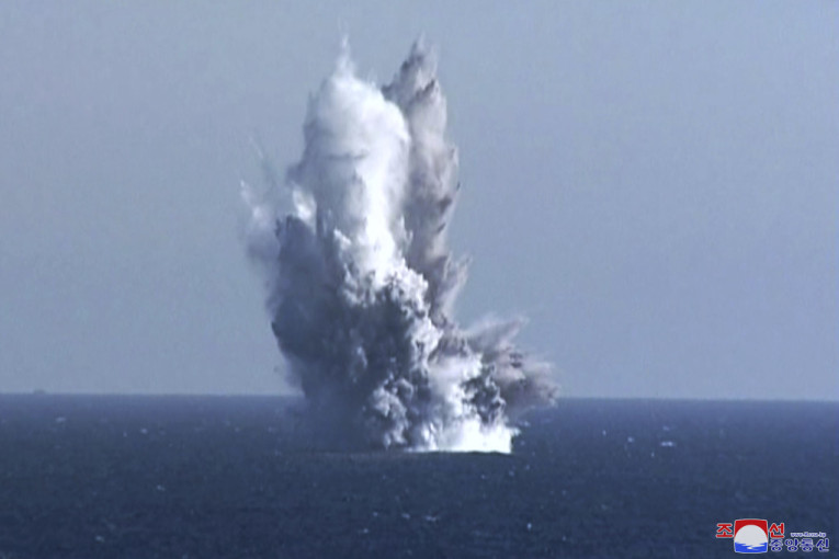 Severna Koreja testirala podvodni nuklearni dron: Pjongjang zapretio Americi „radioaktivnim cunamijem“ (FOTO)