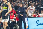 Trener Olimpijakosa iskren posle poraza od Partizana: Ostali smo dužni ovoj publici!
