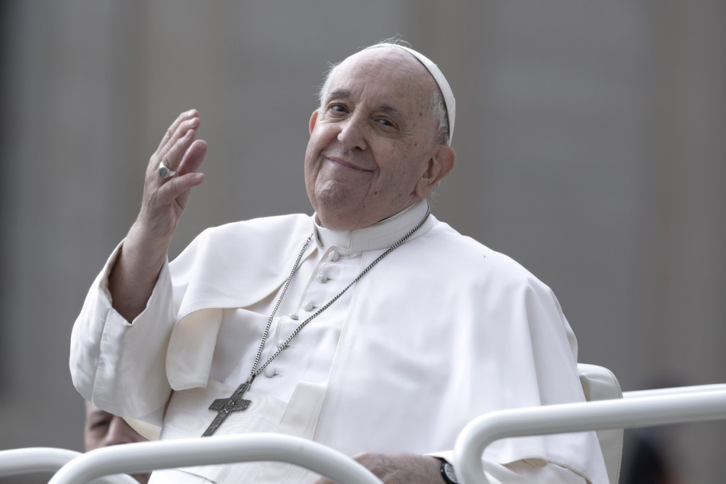 Buntovni papa koji je odlučio da razotkrije sve skandale Crkve: Kontroverzni film o prvom čoveku Vatikana (FOTO)
