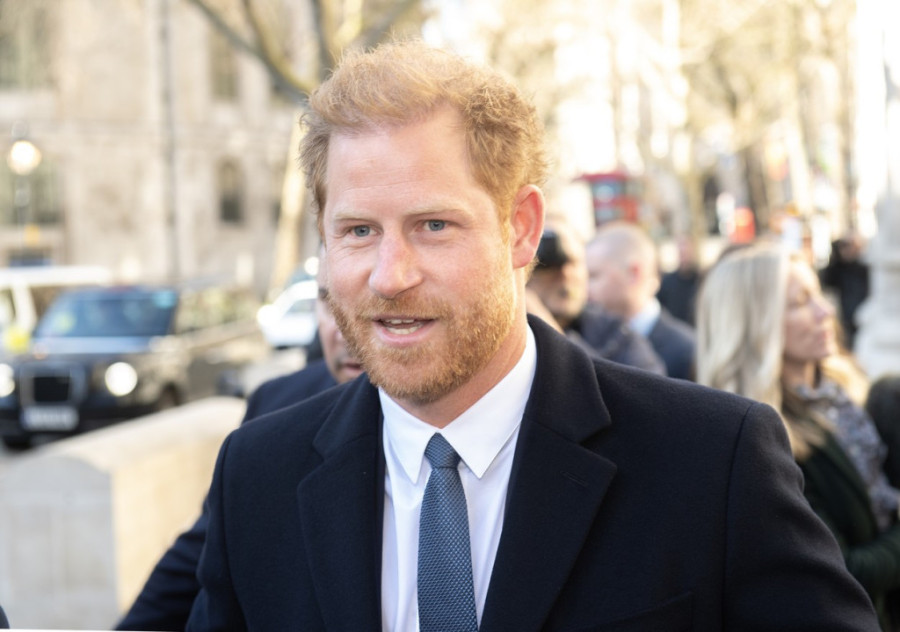 Princ Hari stigao u Veliku Britaniju: Putovanje bilo puno prepreka!