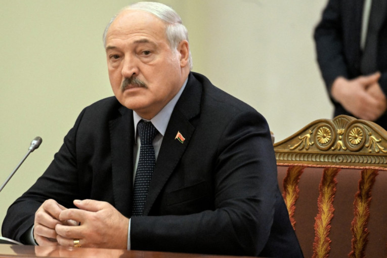 Lukašenko alarmirao svet: Iz Rusije u Belorusiju stižu nuklearne bombe triput jače od onih bačenih na Hirošimu i Nagasaki
